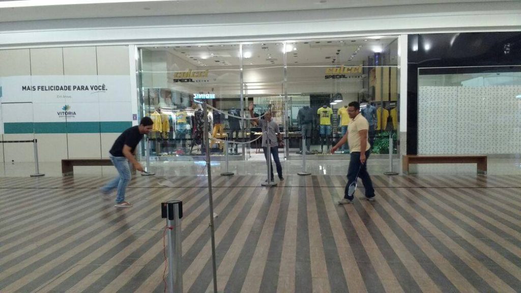 13632623_480893025434365_41045395_o