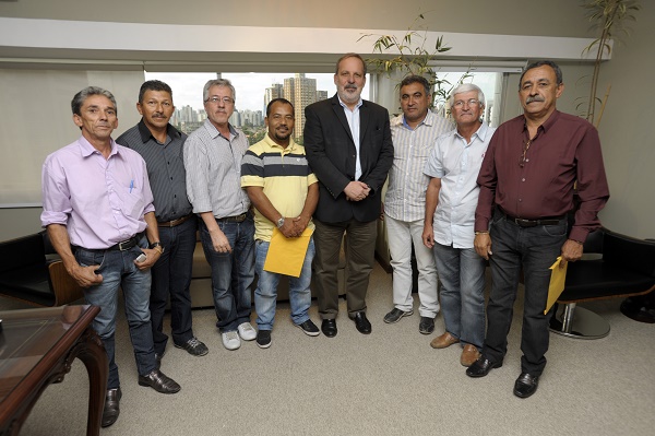 b496b9b4-a0ad-4abe-bf47-4d14434db8e5