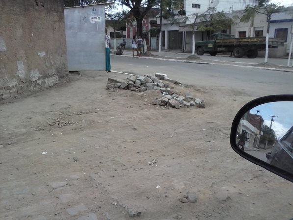 b4d27bcca19f9c23196d91d2c833e963