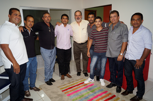 Prefeito de Granito, Antônio de Zuíta, reuniu o grupo para declarar apoio a Armando